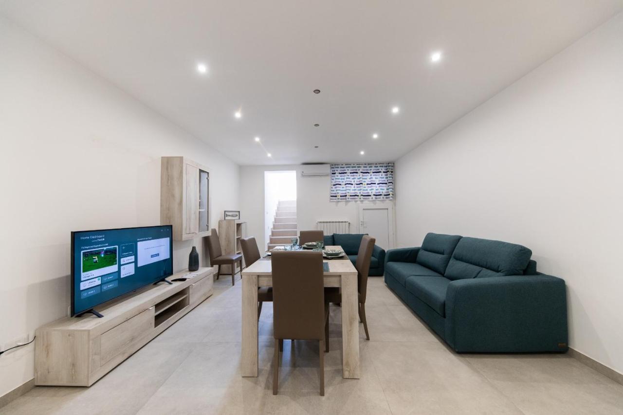 Plume Apartment By Wonderful Italy Bari Exteriör bild